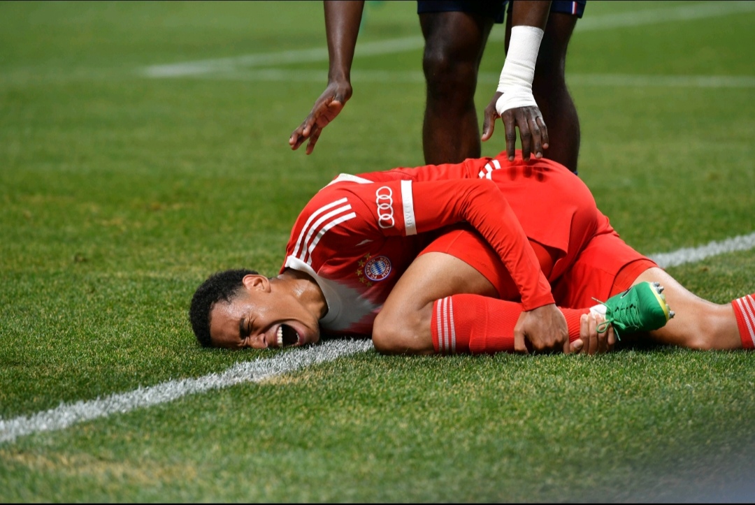 开云官网-集结日拜仁慕尼黑备战意甲，回应争议细节曝光，球迷炸锅，身体对抗强度拉满