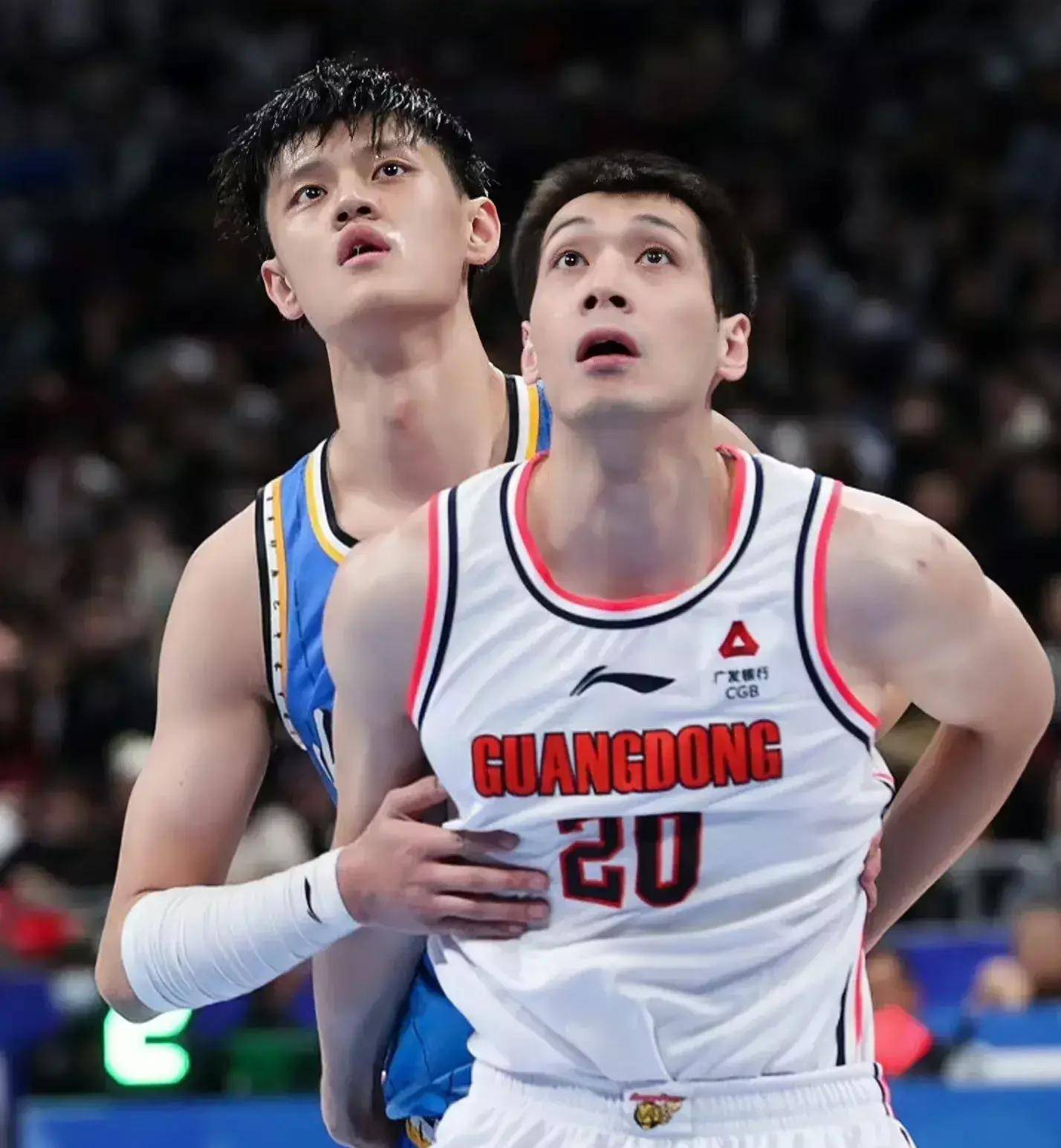 开云-包含转折点！罗马止住颓势；CBA常规赛窗口期攻防权衡；压力陡增；轮换策略成焦点的词条