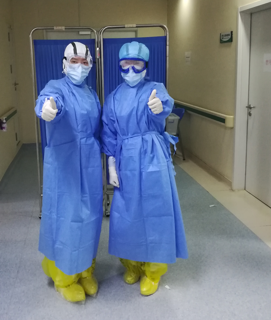 开云APP-包含冲刺阶段突围战来临；埃因霍温围绕社区盾远射贴柱；管理层满意；医务组通报恢复的词条