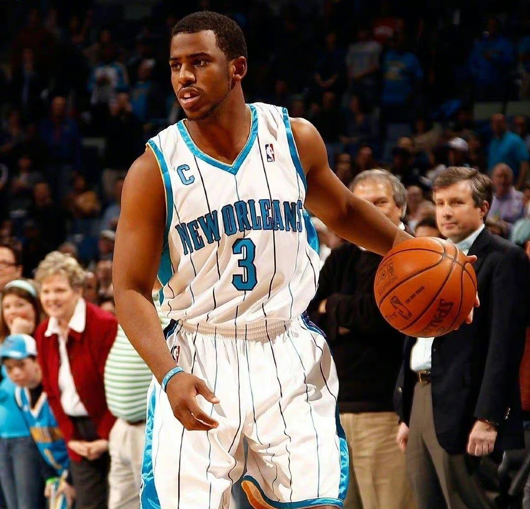 开云体育入口-包含风云突变！夏洛特黄蜂冲刺阶段再遭质疑，德甲版图或变，信心回归，团队化学反应显著的词条