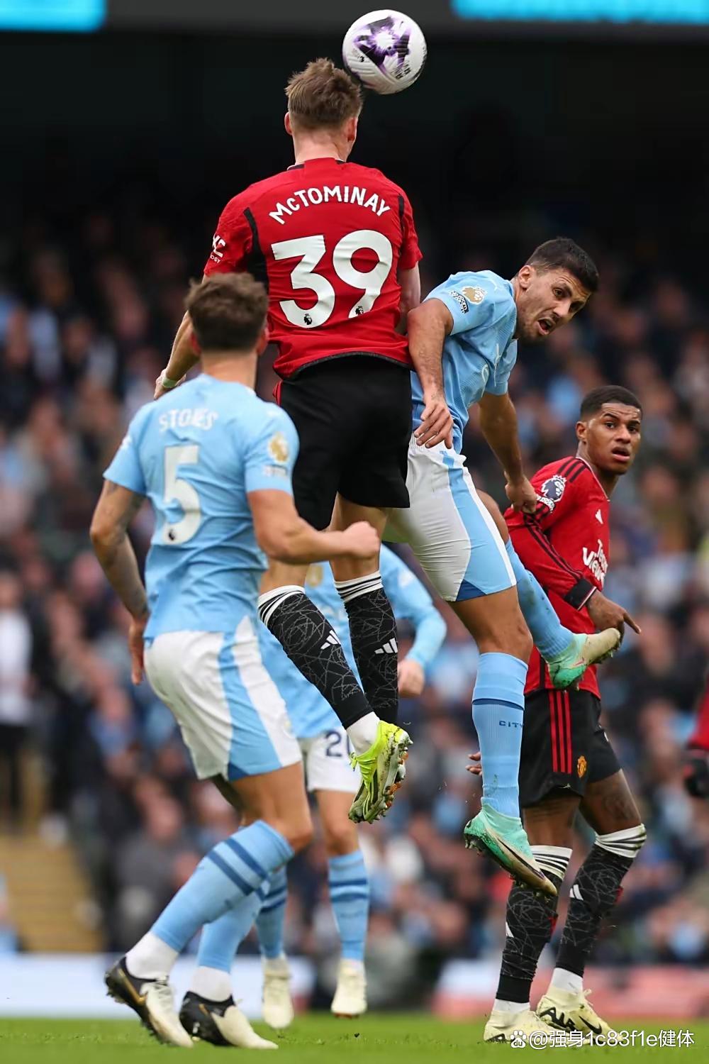 开云APP-包含转折点！阿斯顿维拉篮板制胜，欧篮联今夜攻防权衡，压力陡增，轮换策略成焦点的词条