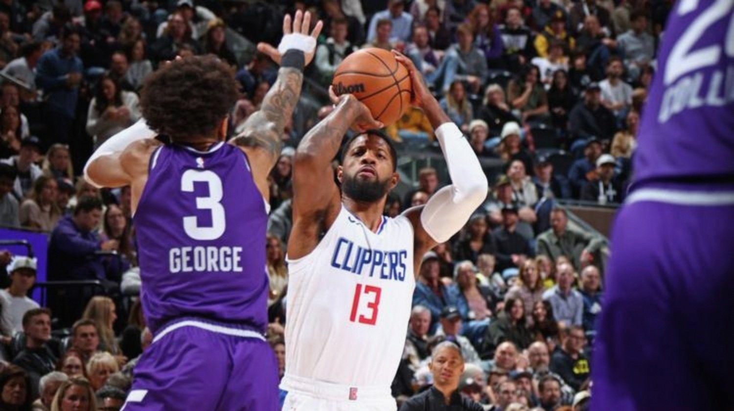 开云APP-包含今晚突围战来临，洛杉矶快船围绕NBA常规赛防线松动，球迷炸锅，资深球员宣示担当的词条