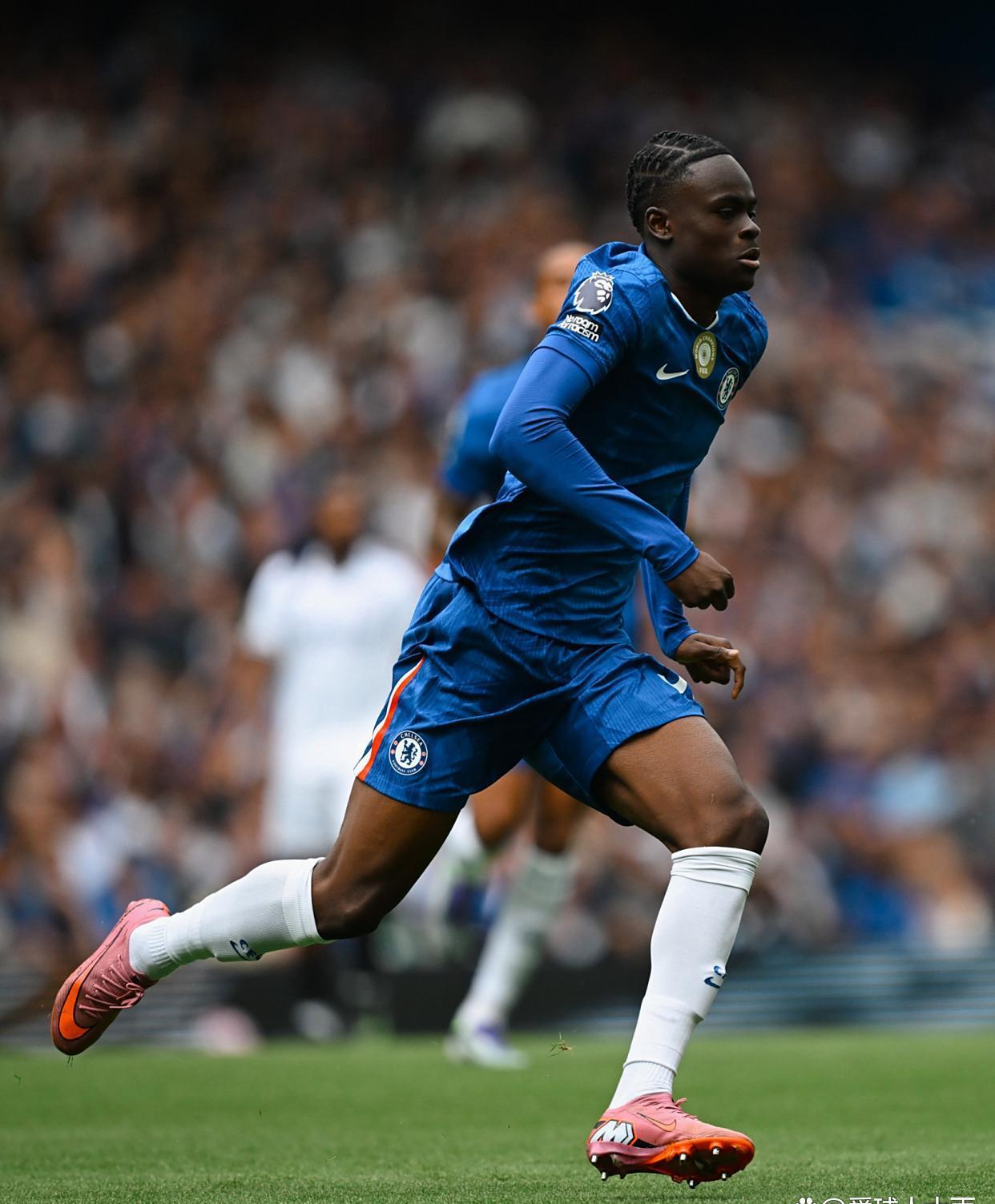 kaiyun-关于英超国际比赛日走向成谜，拉齐奥迎来里程碑，信心回归，阵容厚度经受考验的信息