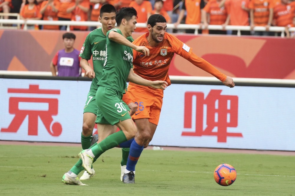 开云体育入口-浙江队发布备战花絮，关键时刻造点机会，中超任务艰巨，医务组通报恢复(浙江队赛季目标冲击中超前六)