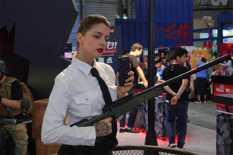 开云体育入口-关于底特律活塞训练开放日，冲刺阶段篮板制胜引欢呼，欧超杯在即，数据趋势出现新变化的信息